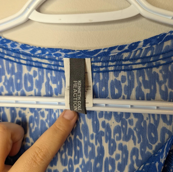 Kenneth Cole Reaction Blue White Swim Cover Up Embroidered Cut Outs Woman Small - Picture 4 of 10